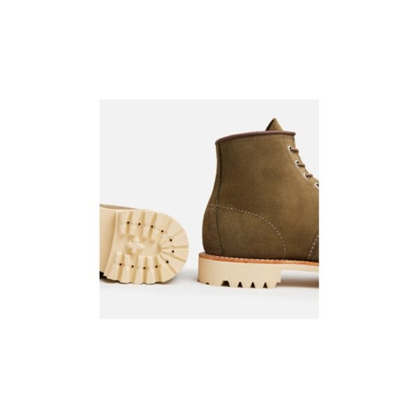 Red Wing 8203 Moc Toe Boot